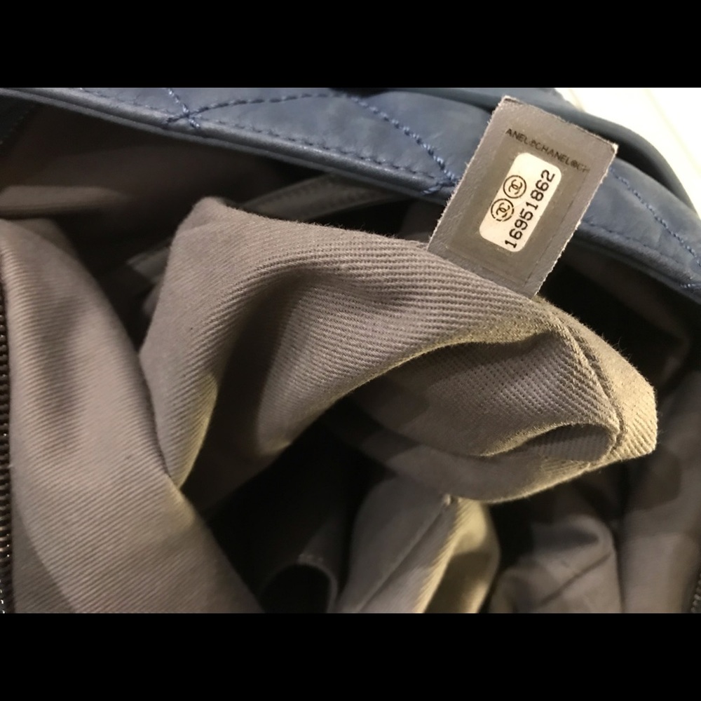 Chanel hobo bag - Picture 6 of 6